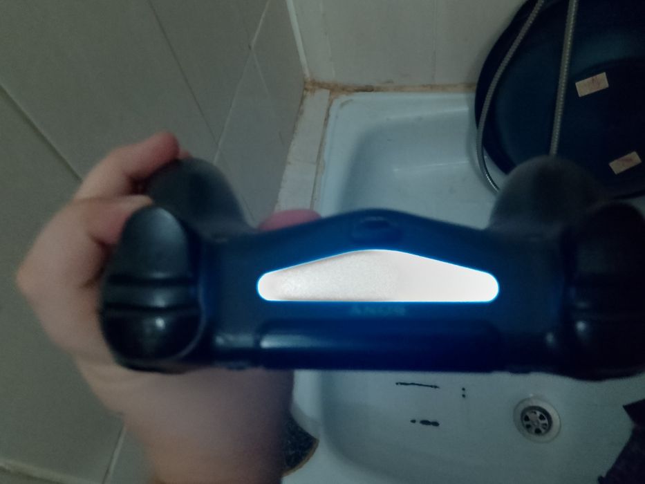 Джостик от плейстейшн четыре