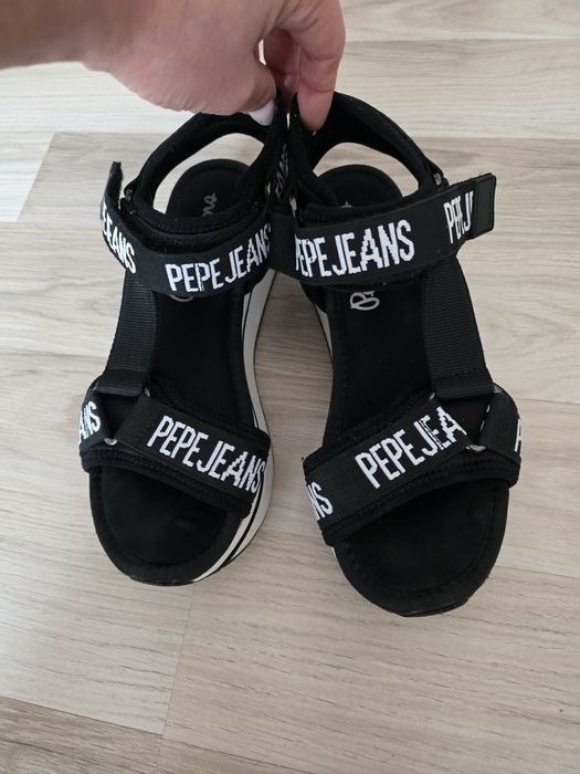 Сандали PEPE JEANS  24см стелка