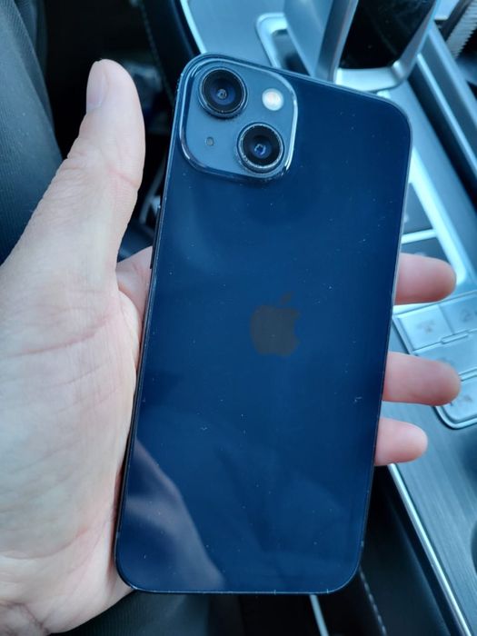 iPhone 13 продается