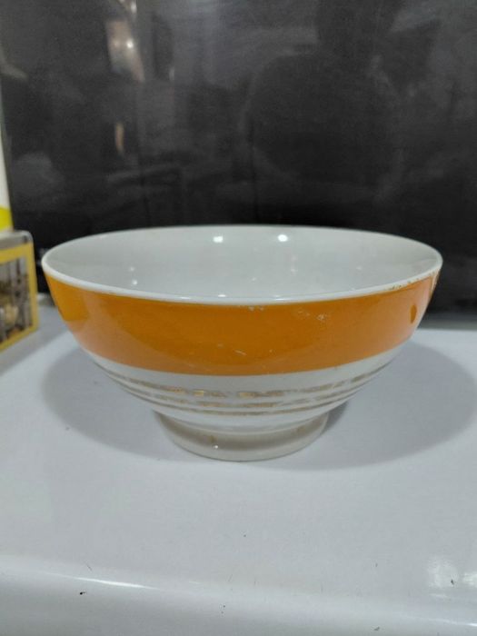 Продам кружки с блюдцами, стаканы