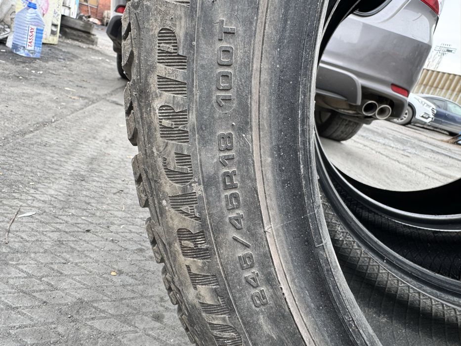 Резина 3 штуки б/у всесезонка
