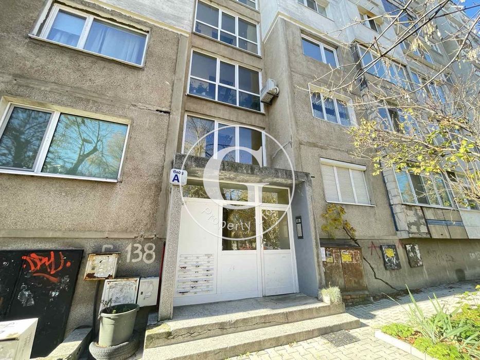 Дава се под наем Тристаен апартамент в София, Света Троица - 65 кв.м за 680 € - Снимка #10