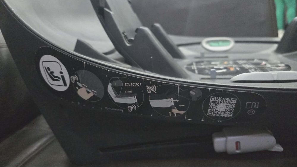 Cybex cloud Z  i- size Rebelious designer limited edition