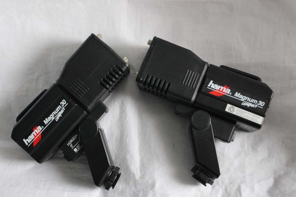 Lămpi video portabile model Hama Magnum 30 Compact.