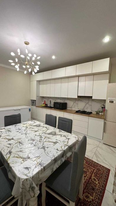 Просторный дом в мкр Умит (деркул)