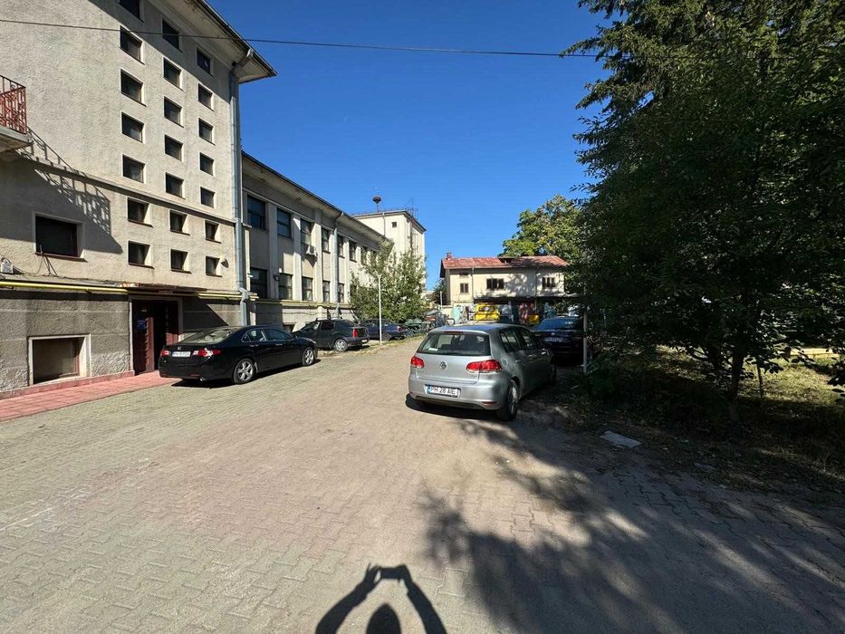 Imobil,birouri,cladire cu teren Campina