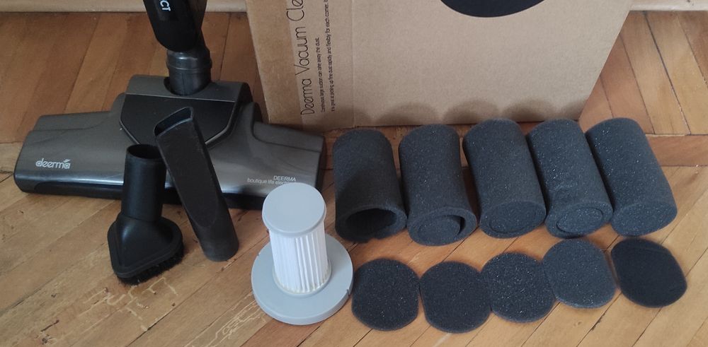 Aspirator vertical Deerma - Xiaomi, DX700S, multifunctional, putere 6