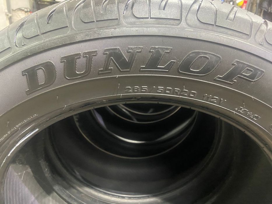 Продам комплект резины 285/50/20