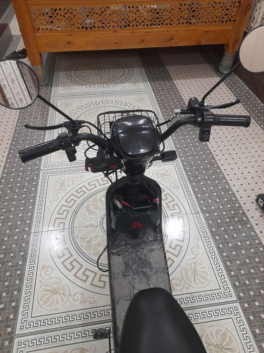 Elektr skuter sotiladi