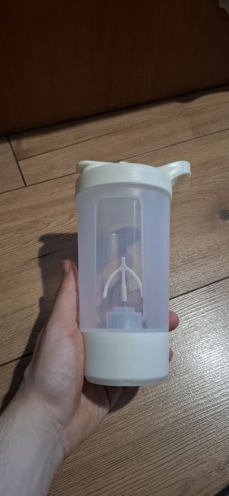 Електрически шейкър