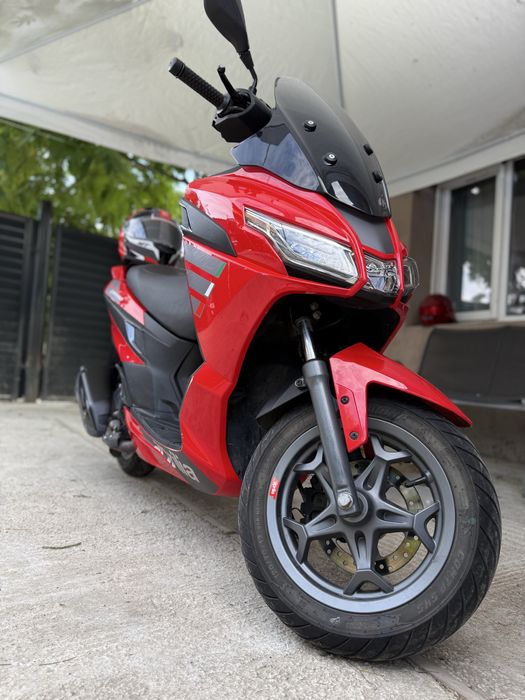 Vand scuter apriliasxr50