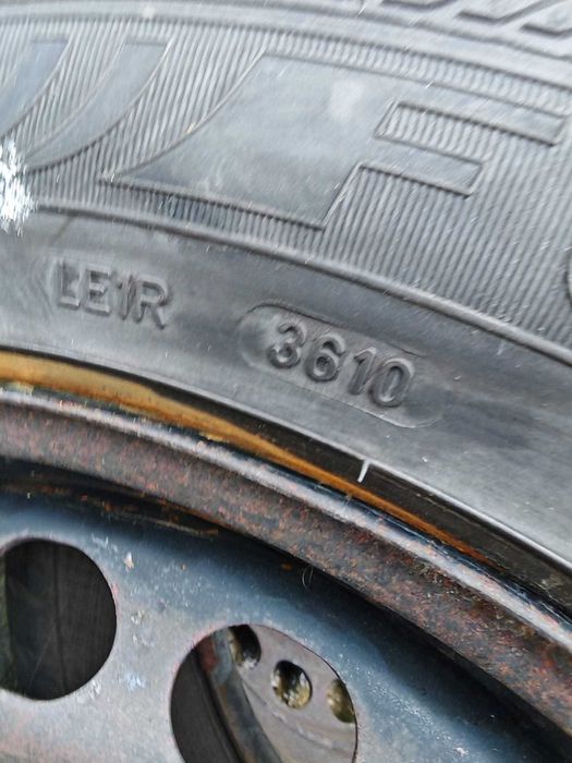Jante tabla auto Audi 205 55 16 cu anvelope iarna