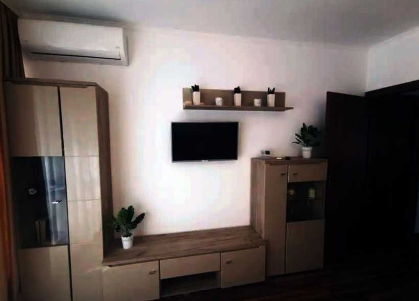 Дава се под наем Двустаен апартамент в Пловдив, Тракия - 57 кв.м за 255 € - Снимка #2