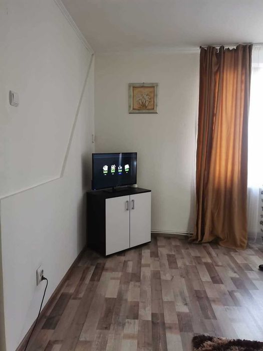 Garsoniera de inchiriat