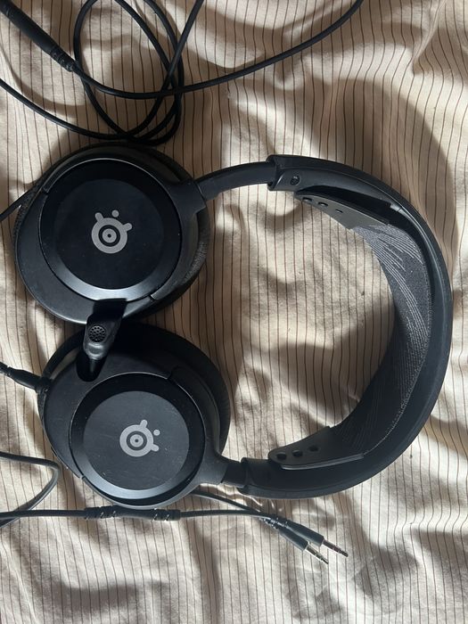 Steelseries Siberia Arctis Nova 1