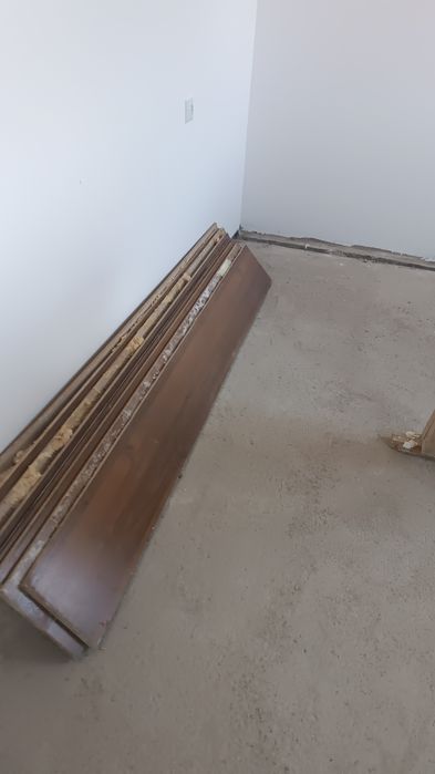 Двери продам бу доборка есть