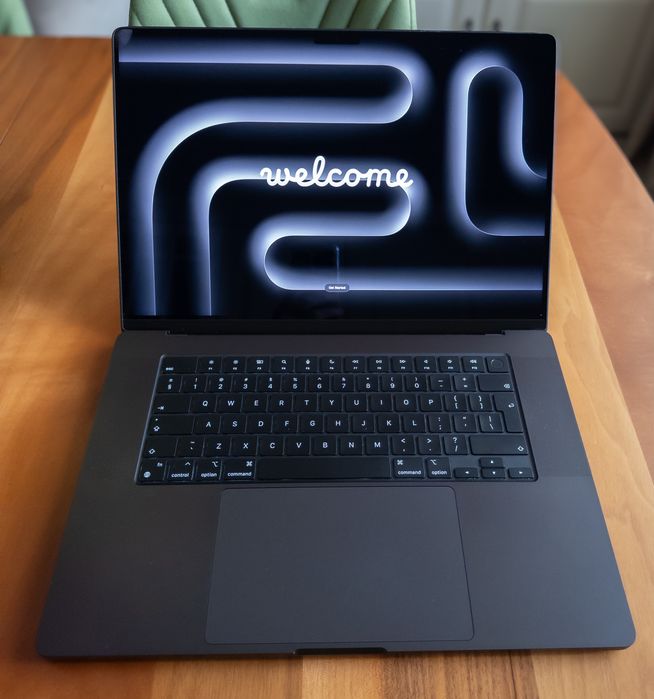 MacBook Pro 16, M4 Pro, 24GB/512GB, Space Black