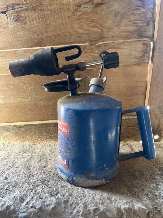 Паяльная Лампа продается