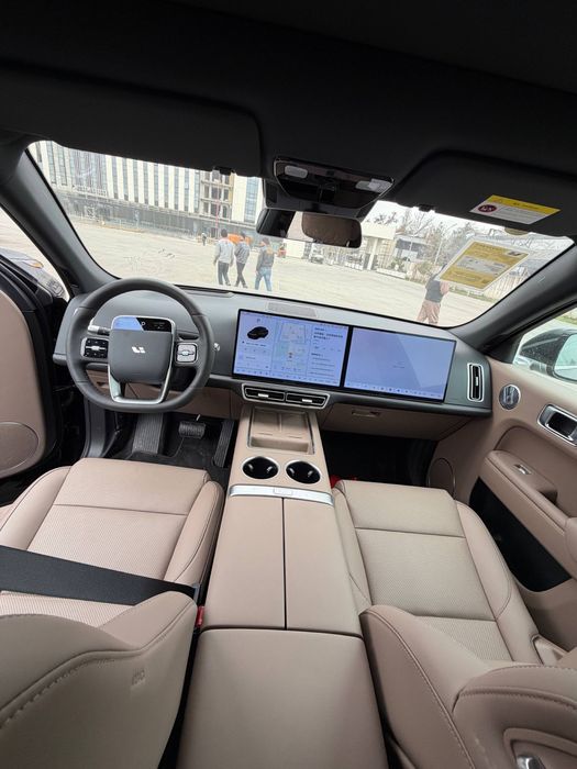 Li7 Ultra Restayling 2025 yil