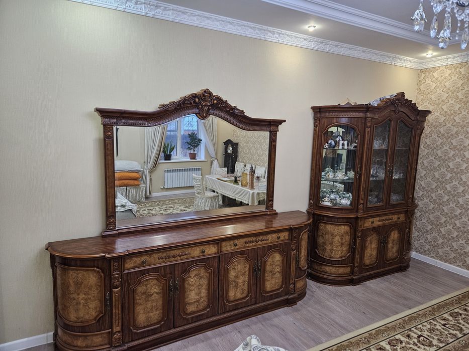 Срочно. Гостинная мебель