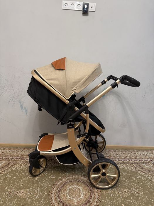 Продаю б/у коляску  трансформер в хорошем состоянии