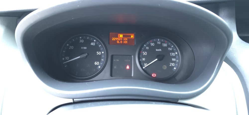 Renault Trafic // Opel Vivaro 2.0 Diesel L2H1 An 2011