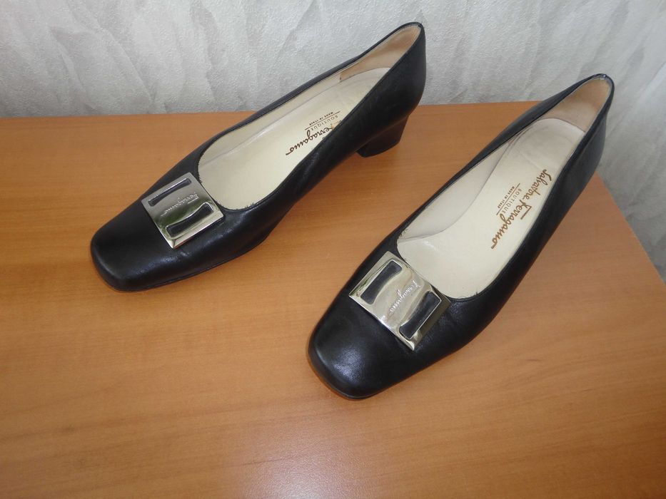 Salvatore Ferragamo*39 размер