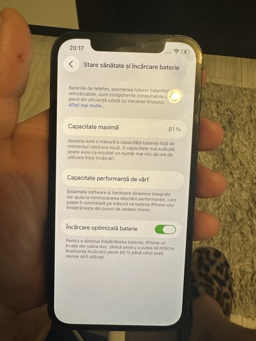 Vand iphone 12 64 gb si samsung galaxy s10 plus 128