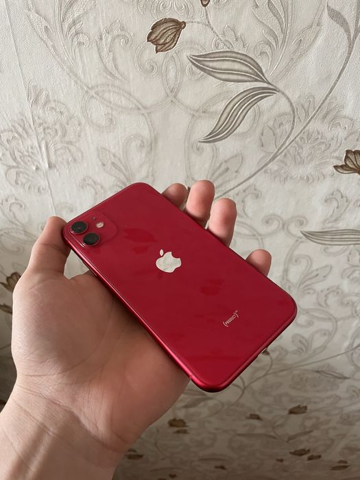 Продам айфон 11