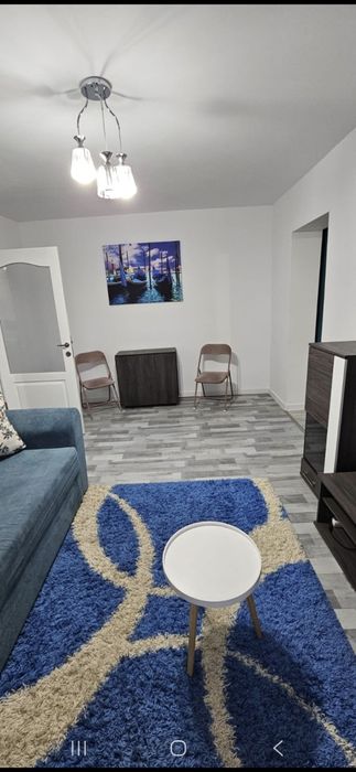 Închiriez apartament 2 camere str.Oituz
