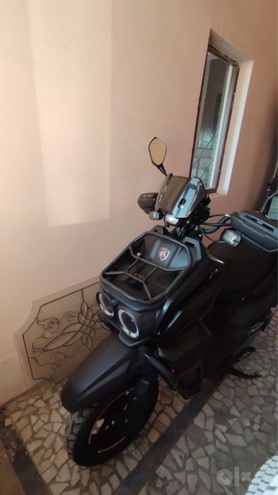 Madeli cavalo sotiladi tank