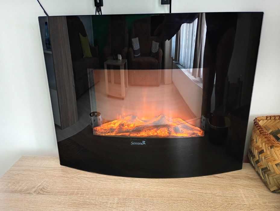 Vand semineu electric in stare foarte buna