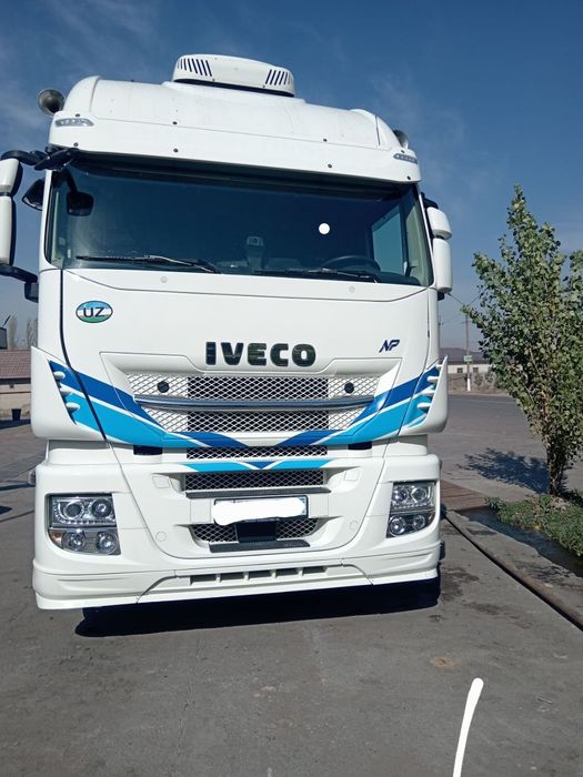 Iveco 460 sotiladi.