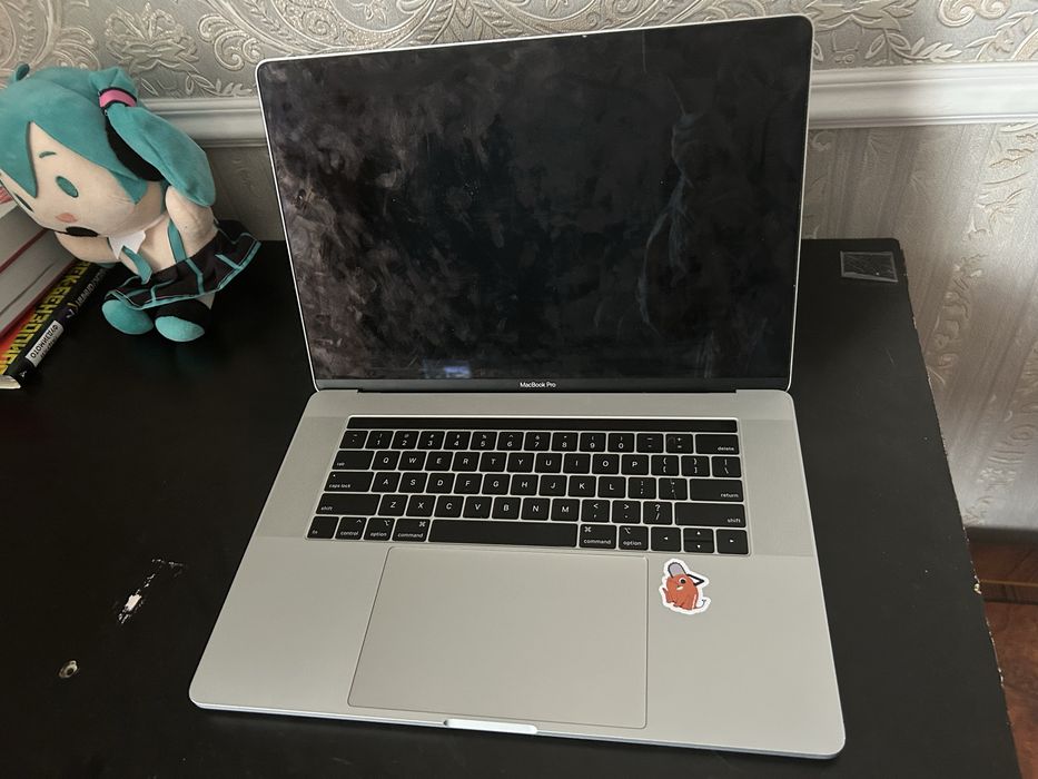 Macbook pro 2019 17
