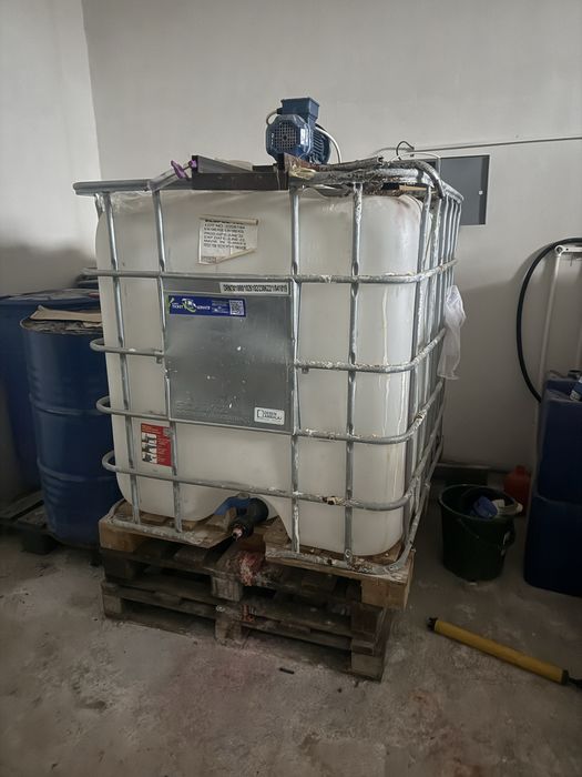 Продам оборудование для моющих средств