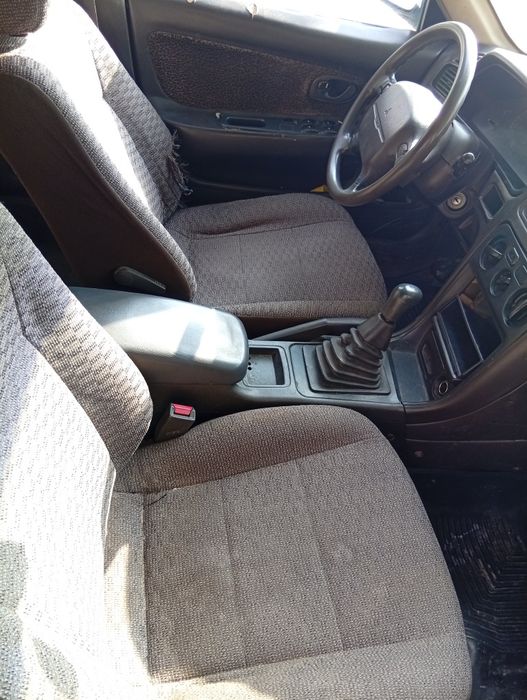 Mitsubishi Галант