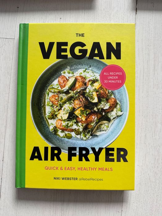 Книги с веган рецепти на английски език (4 броя)