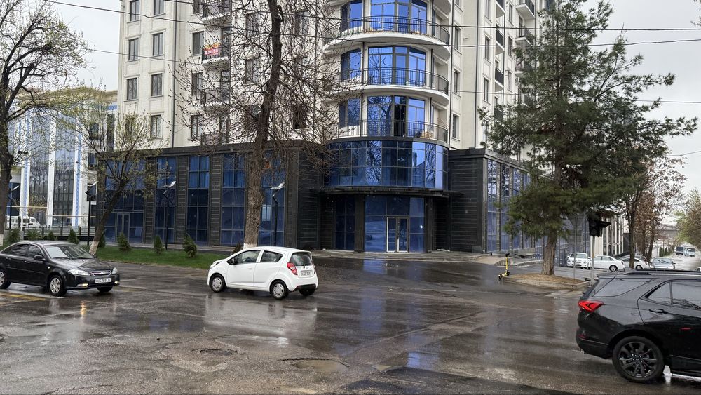 Сдается нежилое помещение 2150 кв.м.