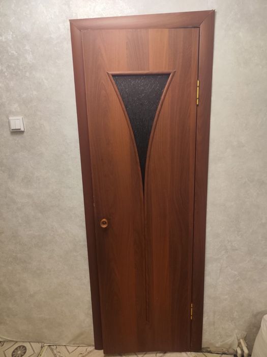 Продам межкомнатные двери