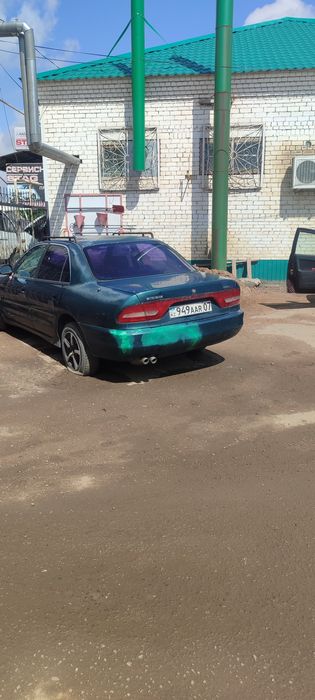 Продам Митсубиси галант