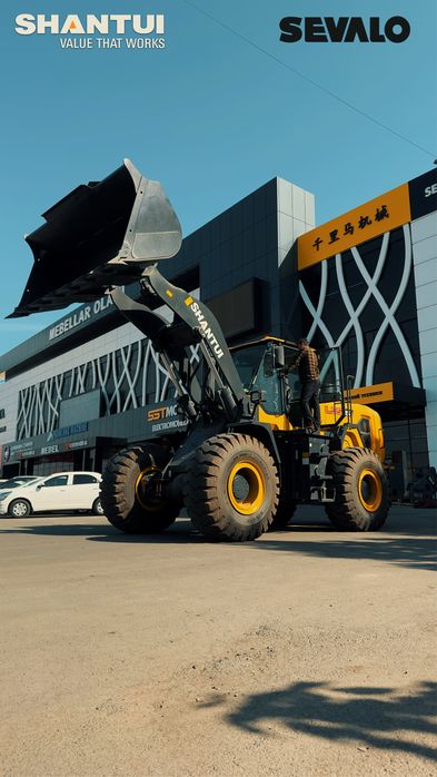 Фронтальный погрузчик SHANTUI 3 куб