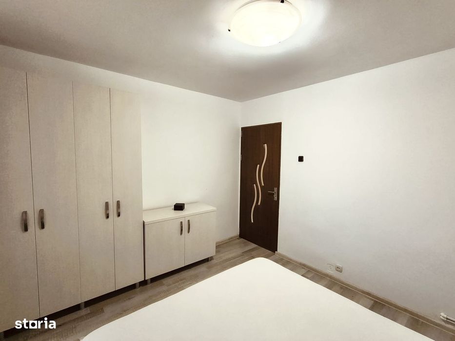Trocadero-apartament 2 camere decomandat