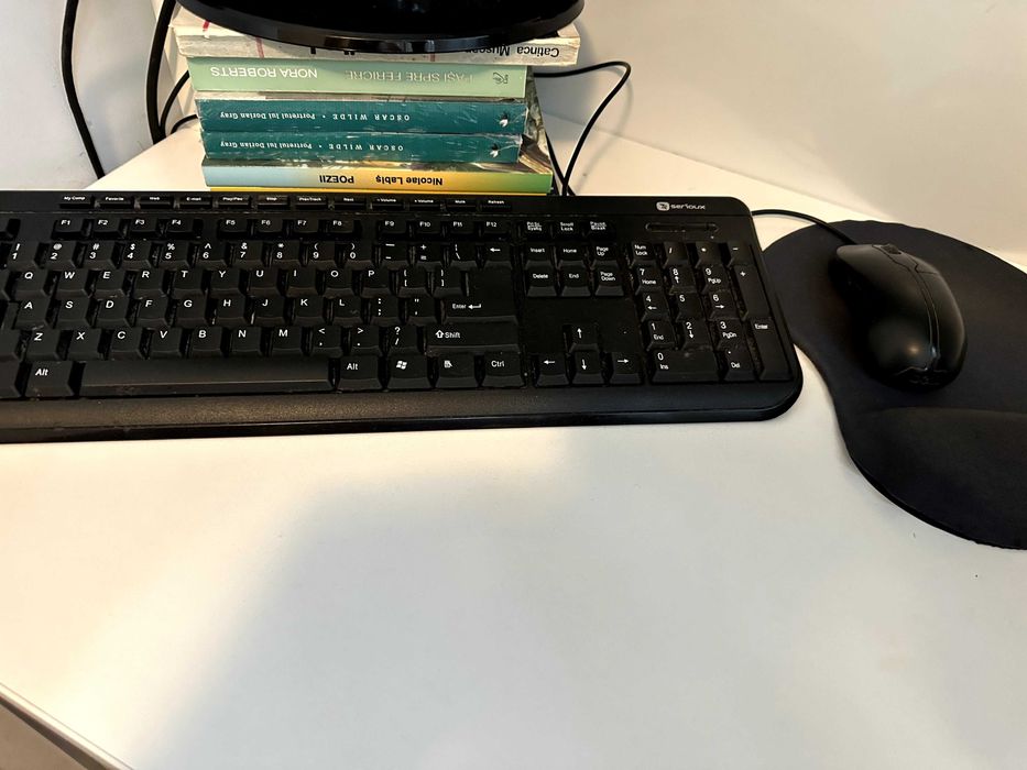 # PC Computer Set Complet doar 250 ron: monitor, Unitate, Tastatura, Mouse, CD, DVD writer
