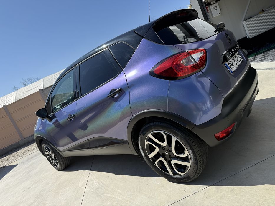 De vanzare merita vazuta.