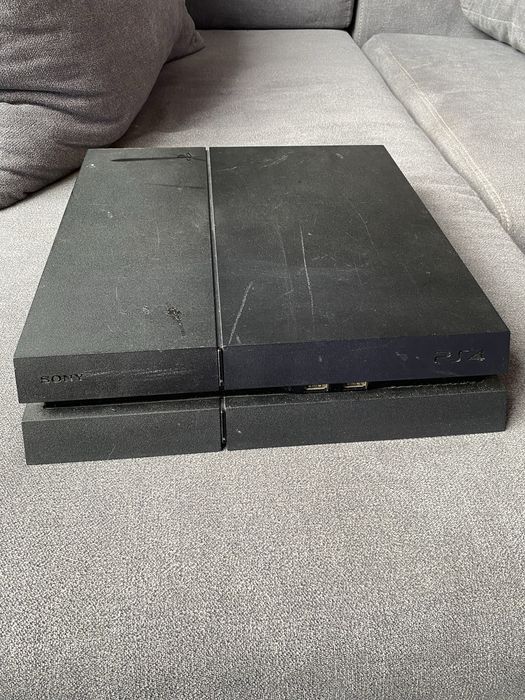 Продам Sony Ps 4