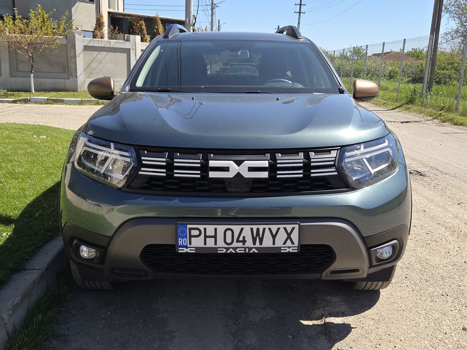 Dacia Duster Extreme 2023 ECO-G 100 "Adventure Line" Cedar Green