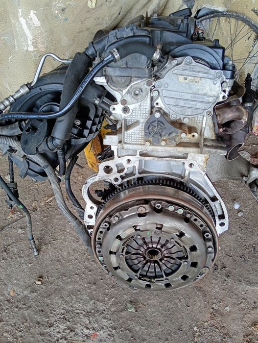 Двигател с демфер БМВ BMW E91  1.8 бензин