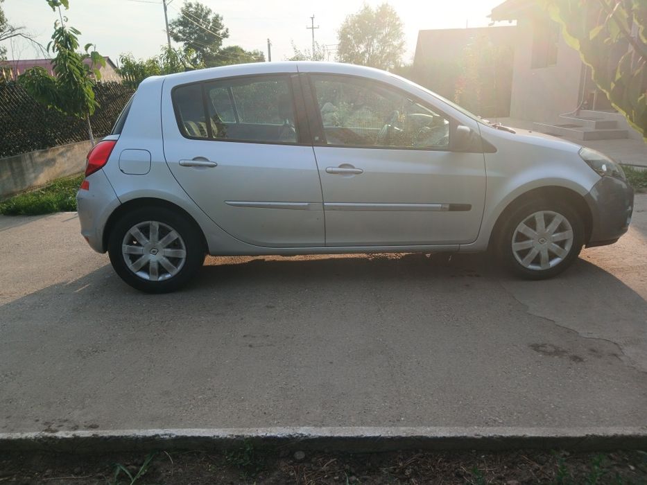 Renault clio 1.5 pret negociabil
