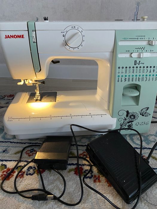 Швейный машинка  продам