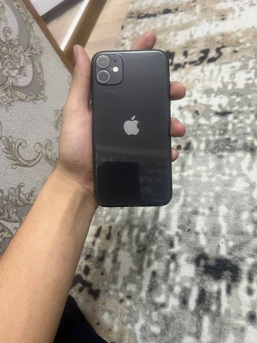 Iphone 11 sotiladi